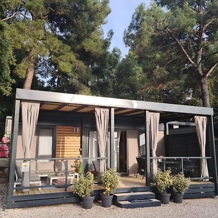 Hemy Casa - Lux Mobile Homes Rovinj Exteriör bild