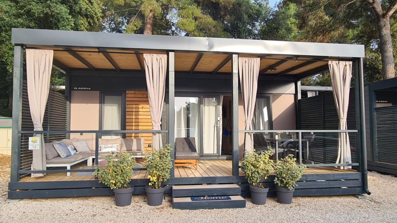 Hemy Casa - Lux Mobile Homes Rovinj Exteriör bild