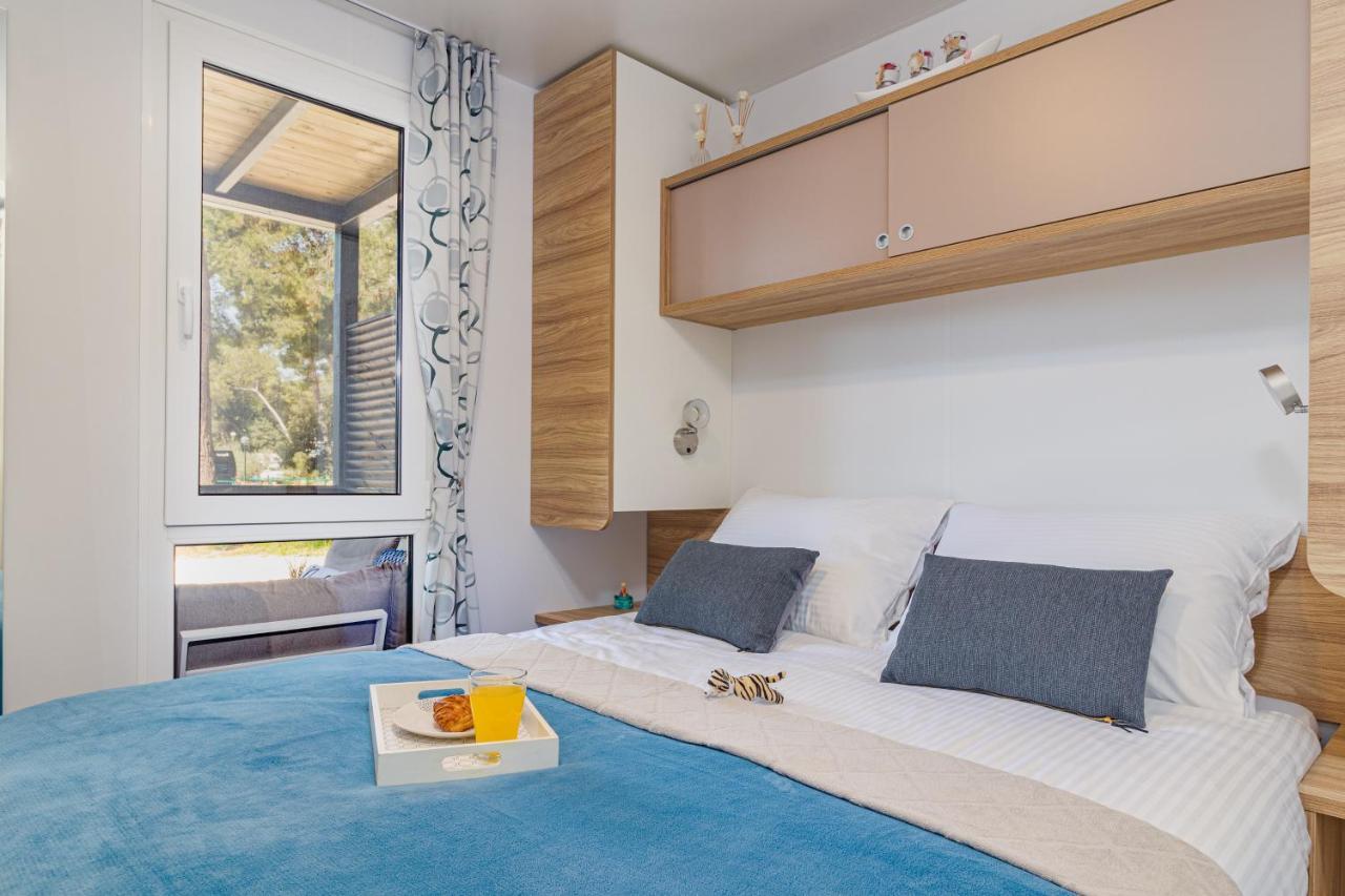 Hemy Casa - Lux Mobile Homes Rovinj Exteriör bild