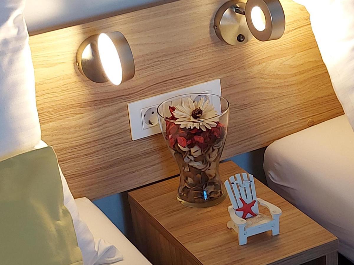 Hemy Casa - Lux Mobile Homes Rovinj Exteriör bild